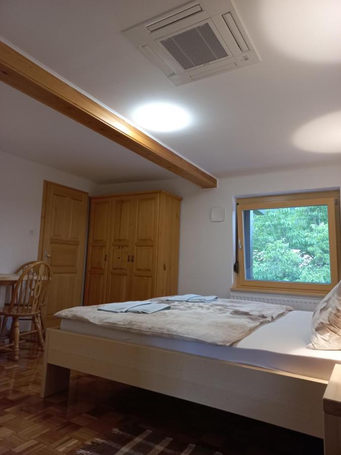 Sobe Levc Bed & Breakfast Mozirje Eksteriør bilde