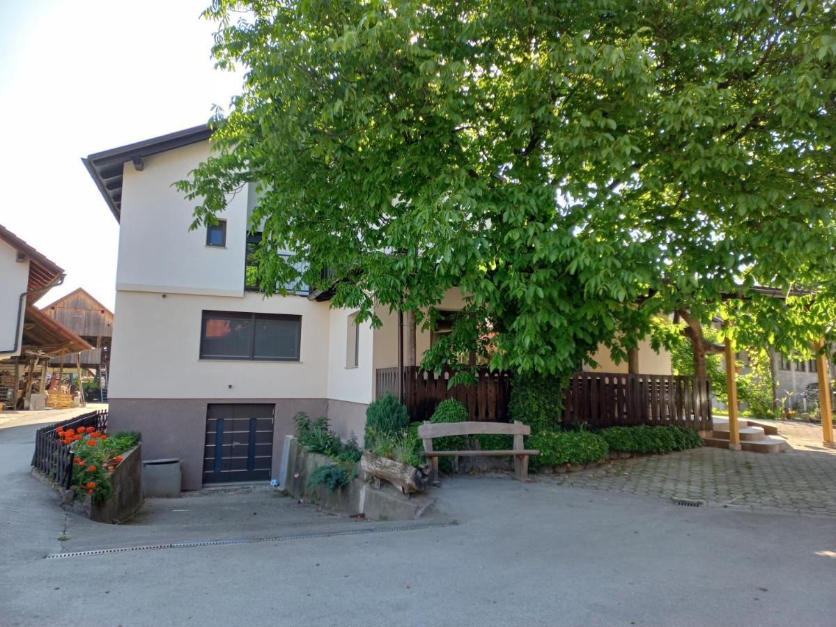 Sobe Levc Bed & Breakfast Mozirje Eksteriør bilde