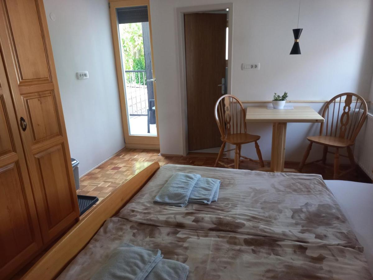 Sobe Levc Bed & Breakfast Mozirje Eksteriør bilde